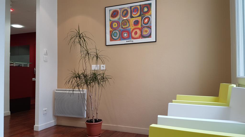 Salle d'attente du cabinet dentaire Nol